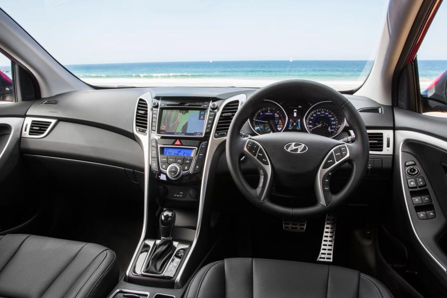  Hyundai i30 5-Door 2015 года  (AU) (фото 11 из 21)